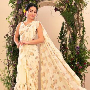 Ivory Boota Print Ruffled Pre-Stitched Saree With Blouse